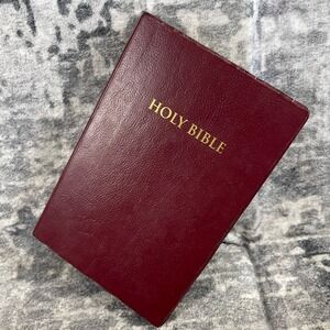 Thomas‎ Nelson NKJV Holy Bible Burgundy Red Letter Dictionary Concordance